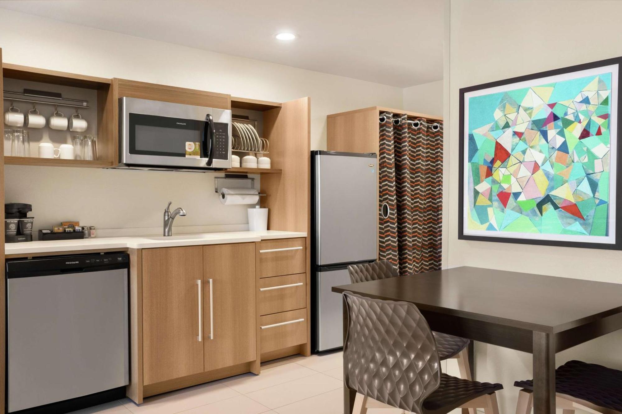 Home2 Suites By Hilton Warminster Horsham Eksteriør billede