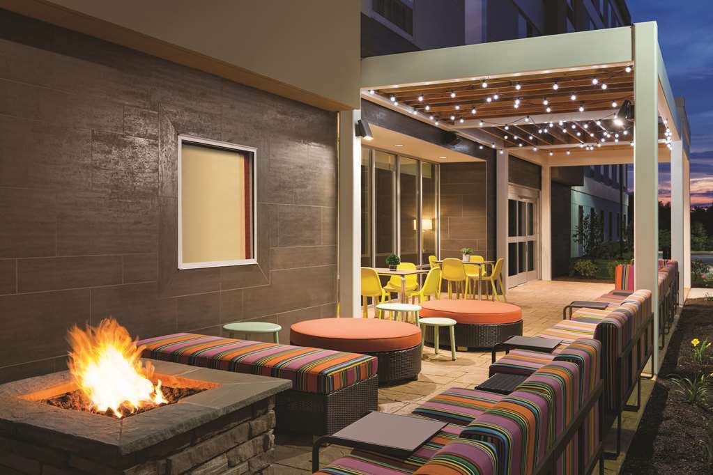 Home2 Suites By Hilton Warminster Horsham Eksteriør billede